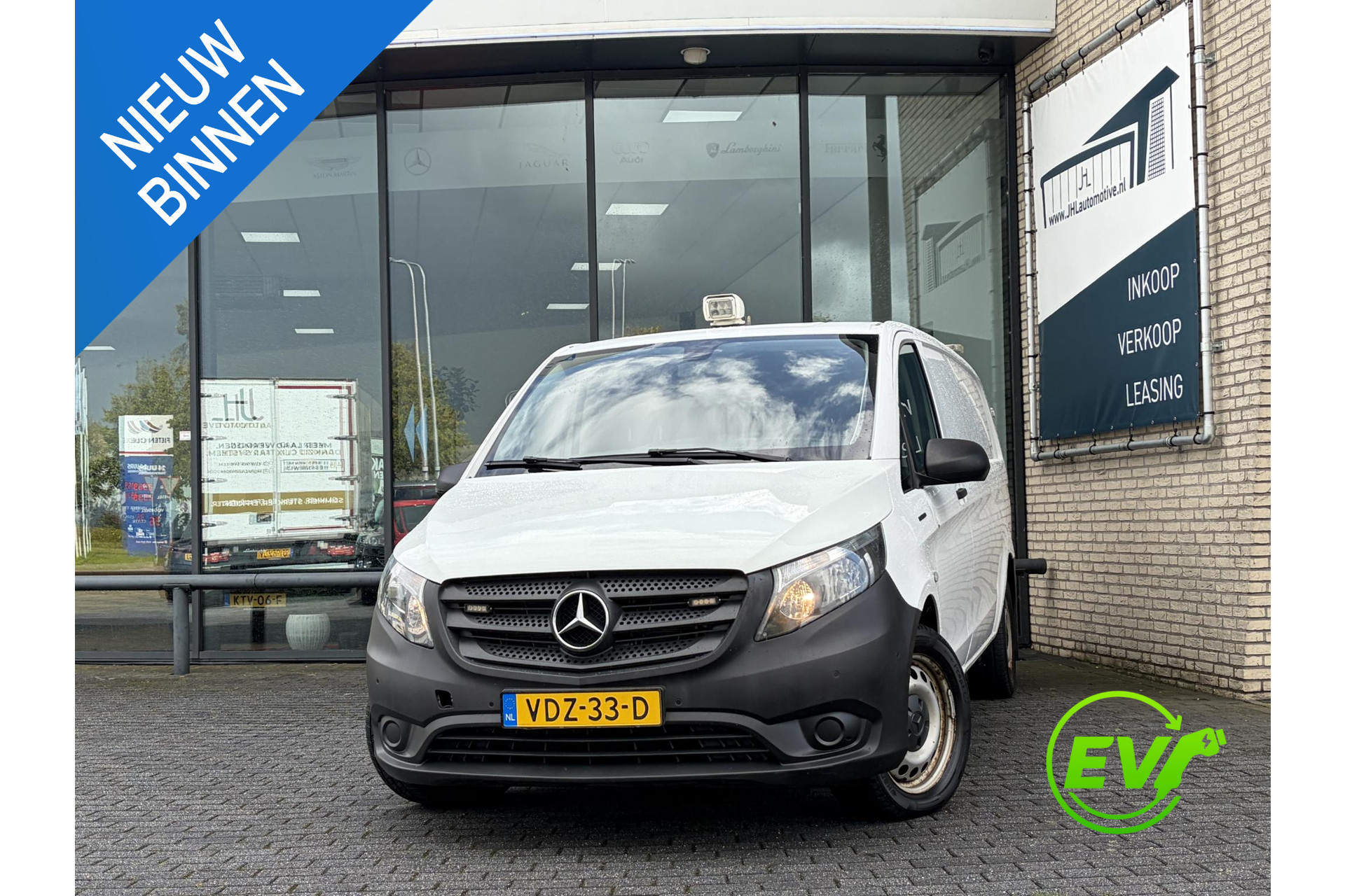 Mercedes-Benz eVito Extra Lang 41 kWh*A/C*CAM*3-PERS*OMVORMER*LEER*